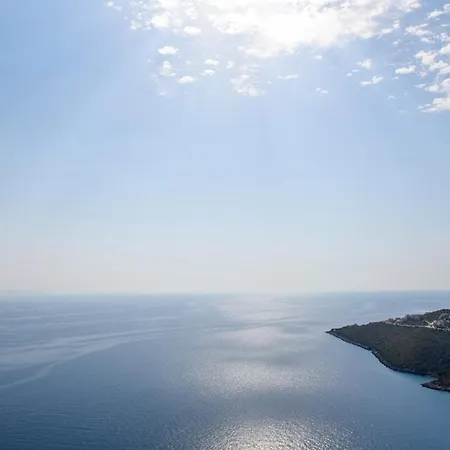 Nefeles View